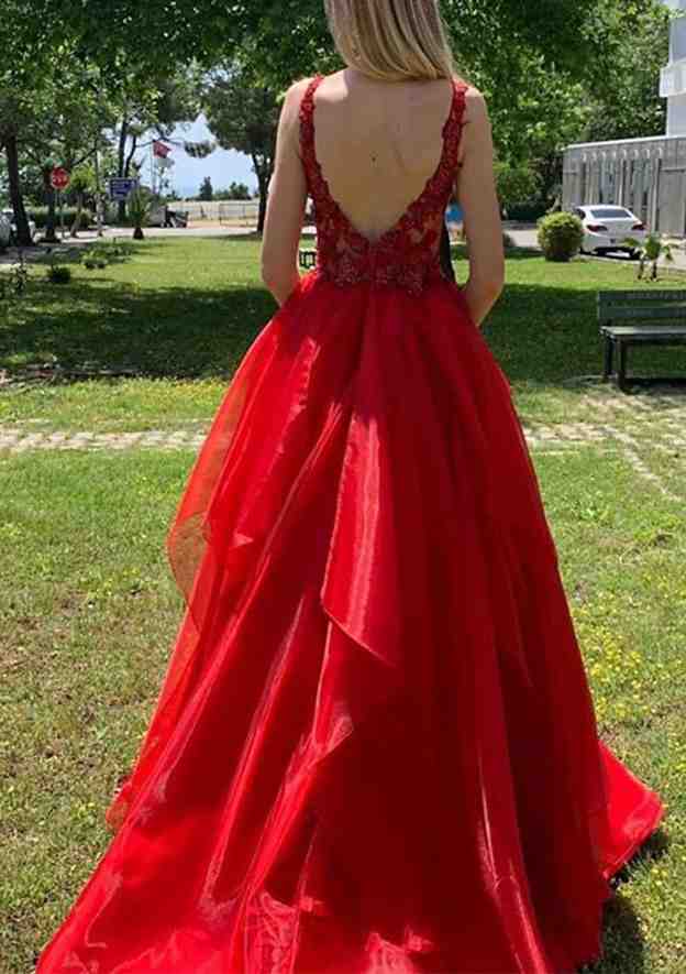 A-Line V-Neck Long/Floor-Length Organza Prom Dress/Evening Dress With Appliqued Ruffles and Regular Straps