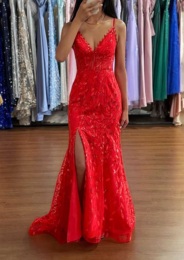 A-Line V-Neck Sleeveless Prom Dress/Evening Dress with Sequins Split and Sweep Train Tulle