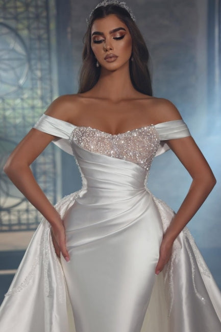 Ballbella Elegant Beading Sleeveless Wedding Gowns With Glitter Satin Off-the-shoulder