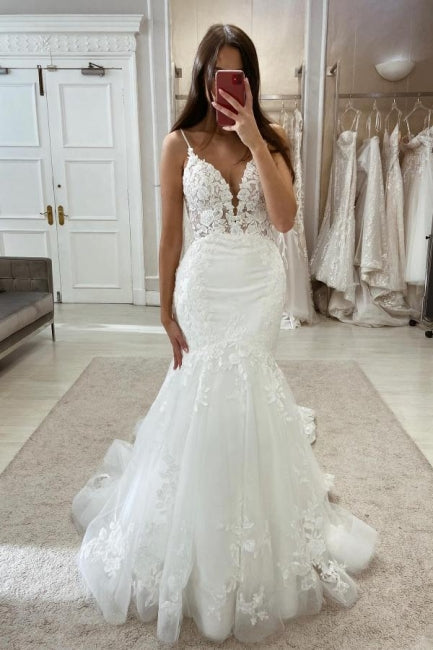 Beautiful Long Mermaid V-neck Spaghetti Straps Wedding Dress with Lace Details