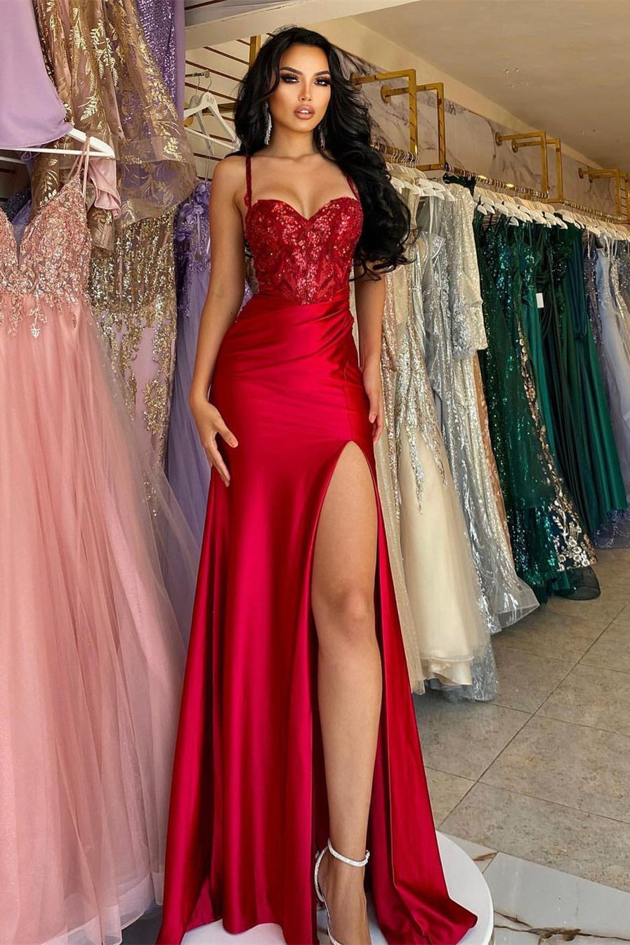 Vibrant Red Spaghetti-Strap Sequined Lace Sleeveless Prom Dress Featuring a Slit