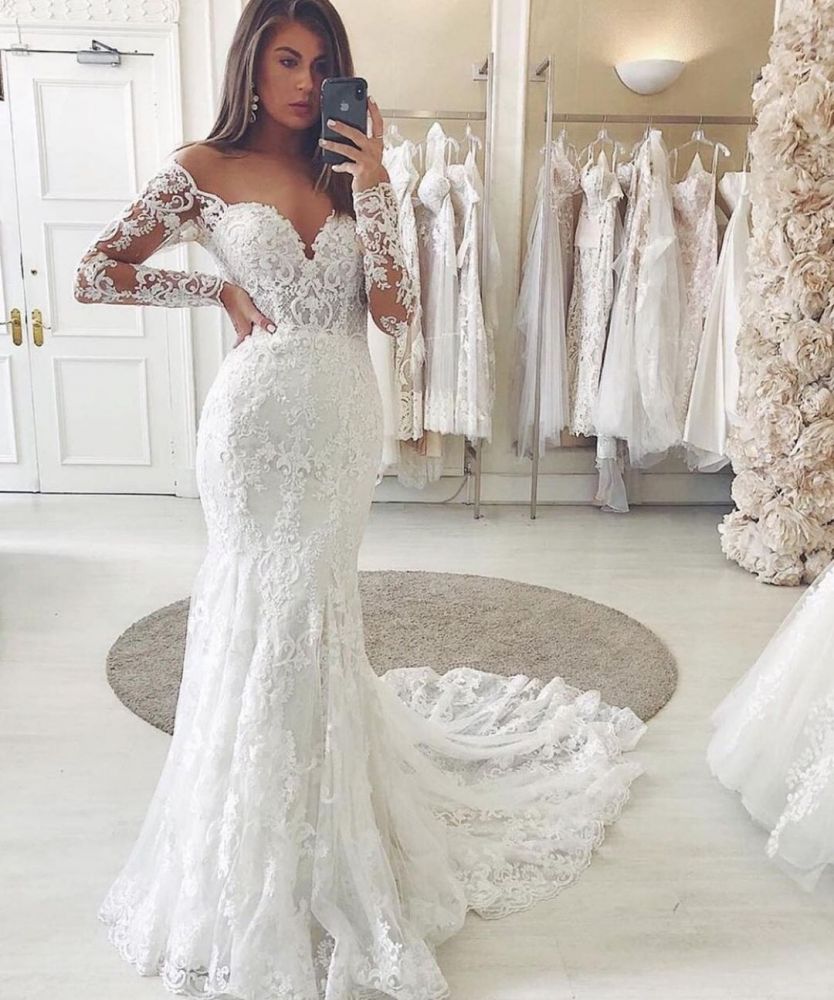 Charming Lace Appliques Mermaid Wedding Gown Long Sleeves Sweetheart Bridal Dress