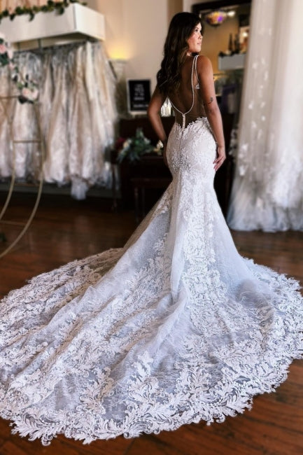 Enchanting Sleeveless Spaghetti Straps Mermaid Wedding Gown with Floor-Length Hem