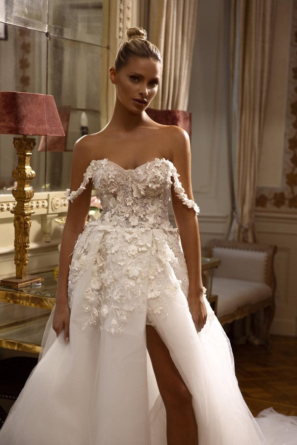 Chic Bridal Dress Off-the-Shoulder Slit With Appliques