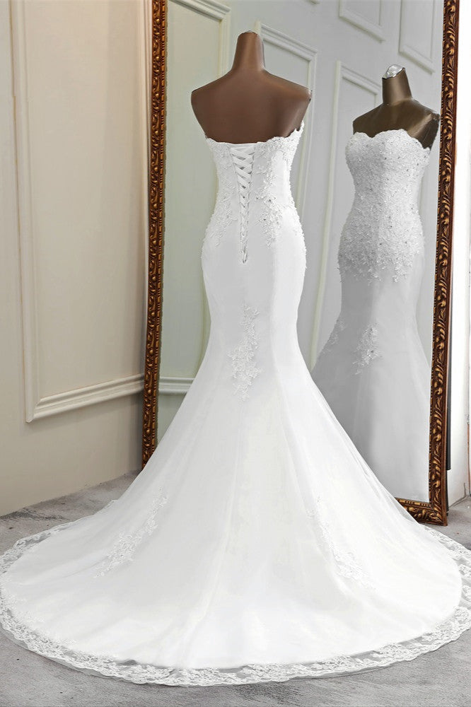 Chic Strapless Lace Appliques White Mermaid Wedding Dresses with Beadings