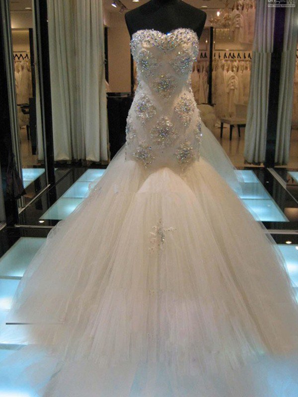 Court Train Mermaid Beading Sleeveless Tulle Sweetheart Wedding Dresses