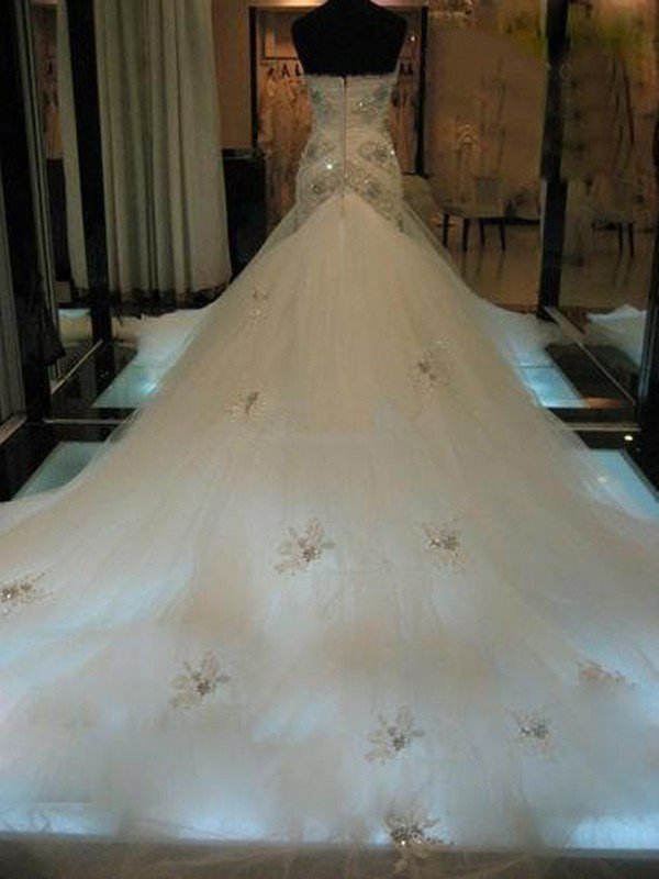 Court Train Mermaid Beading Sleeveless Tulle Sweetheart Wedding Dresses