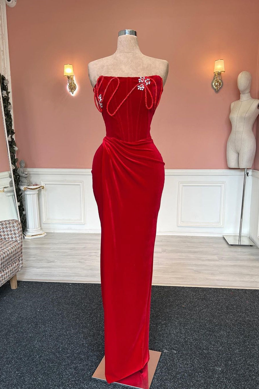 Designer Floor-Length Column Red Strapless Velvet Jewels Prom Dress