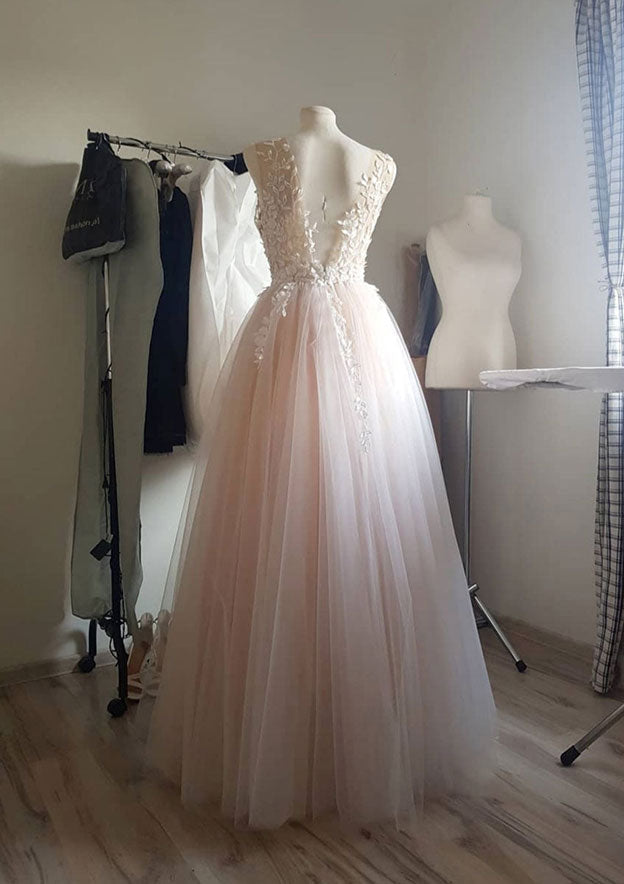 Elegant Ball Gown Illusion Neck Tulle Prom Dress/Evening Dress with Appliqued Laced