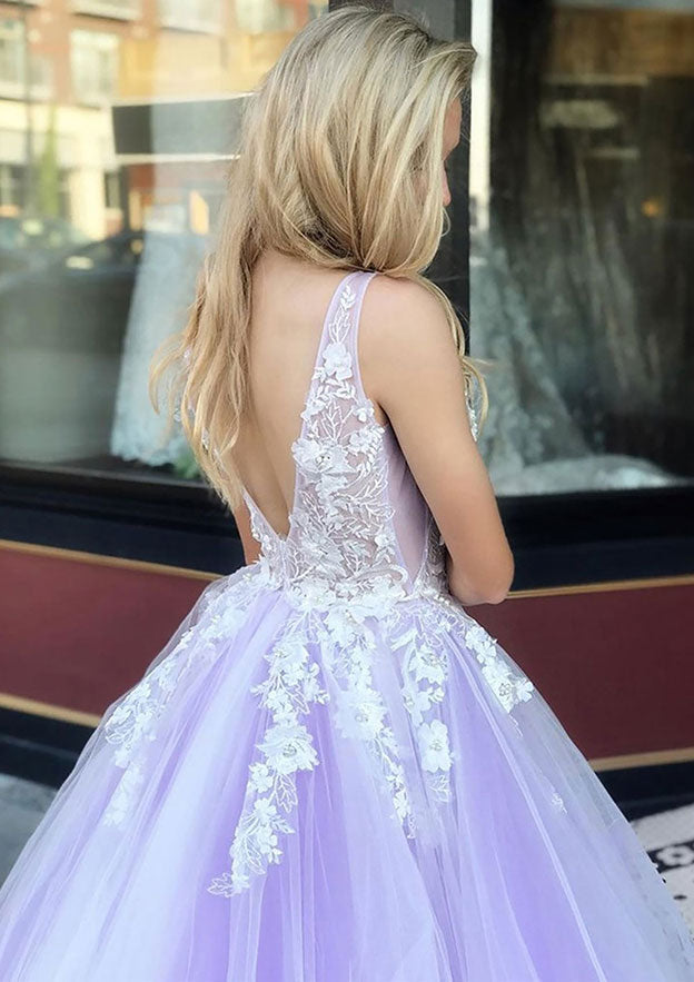 Elegant Ball Gown Sleeveless Long Tulle Prom Dress/Evening Dress with Appliques