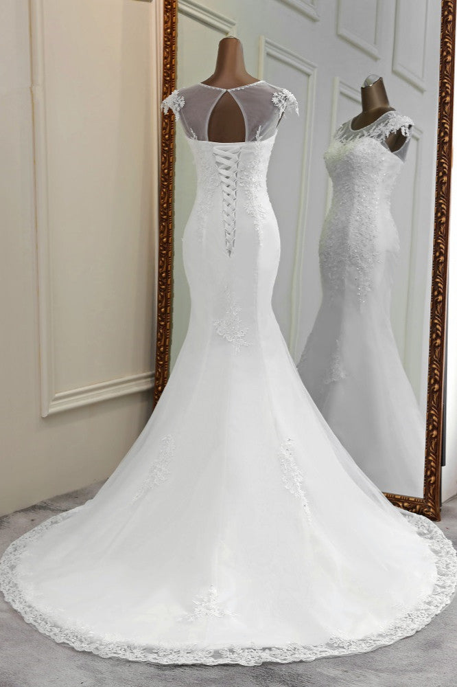 Elegant Jewel Sleeveless White Lace Mermaid Wedding Dresses with Rhinestone Appliques