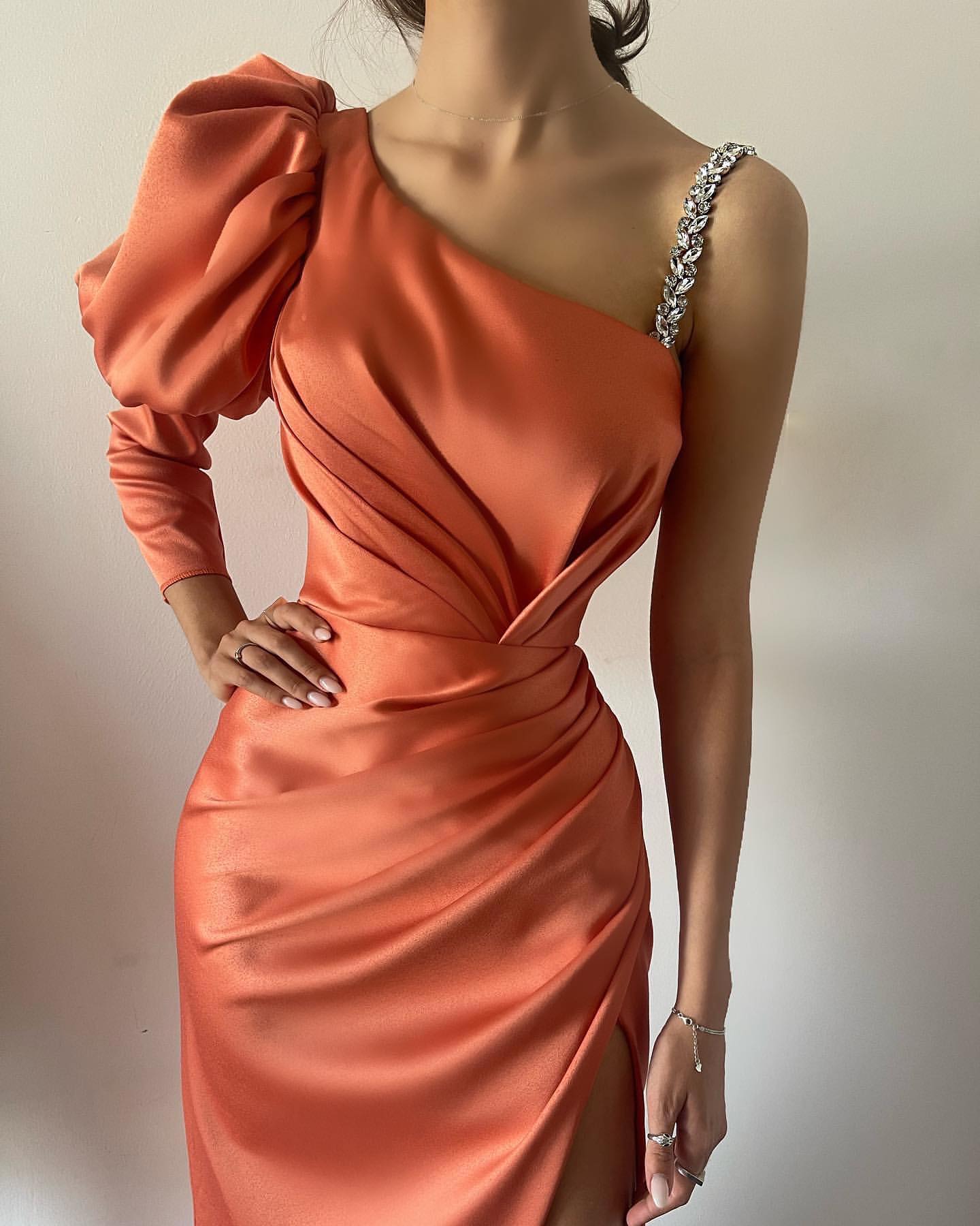 Elegant Long Column Prom Dress with Split Front and Long Sleeves