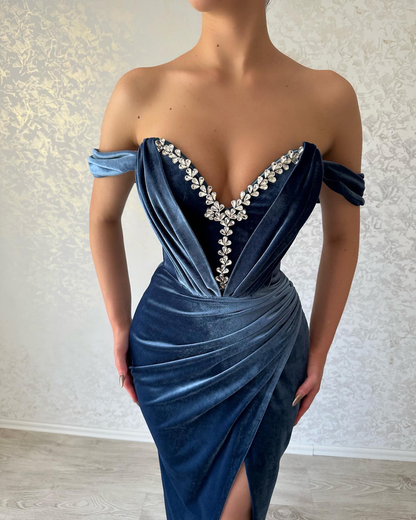 Refined Long Navy Off-the-shoulder Column Prom Dress with Ankle-Length and Slit