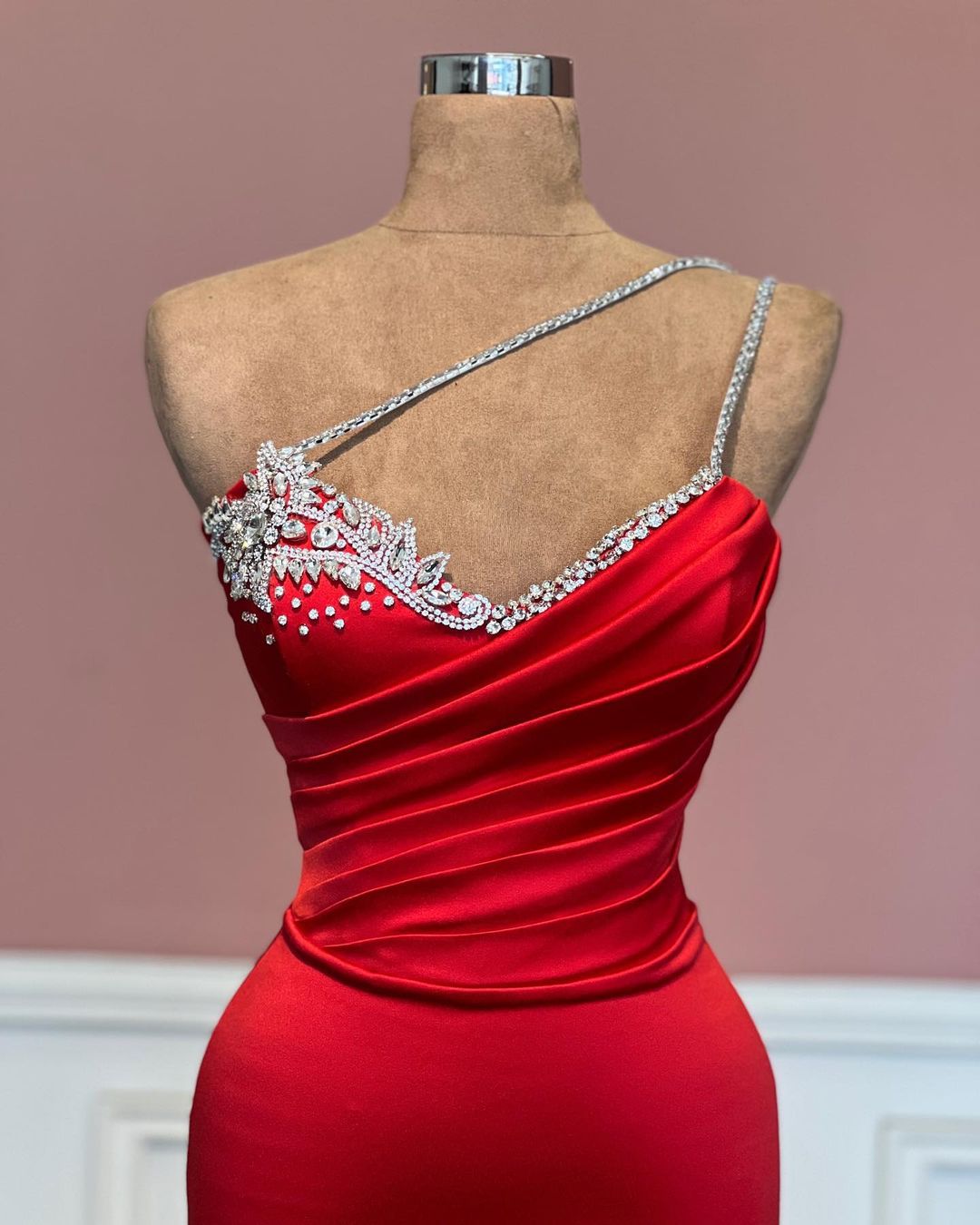 Gorgeous Mermaid Sweetheart Red One Shoulder Straps Jewels Prom Dress