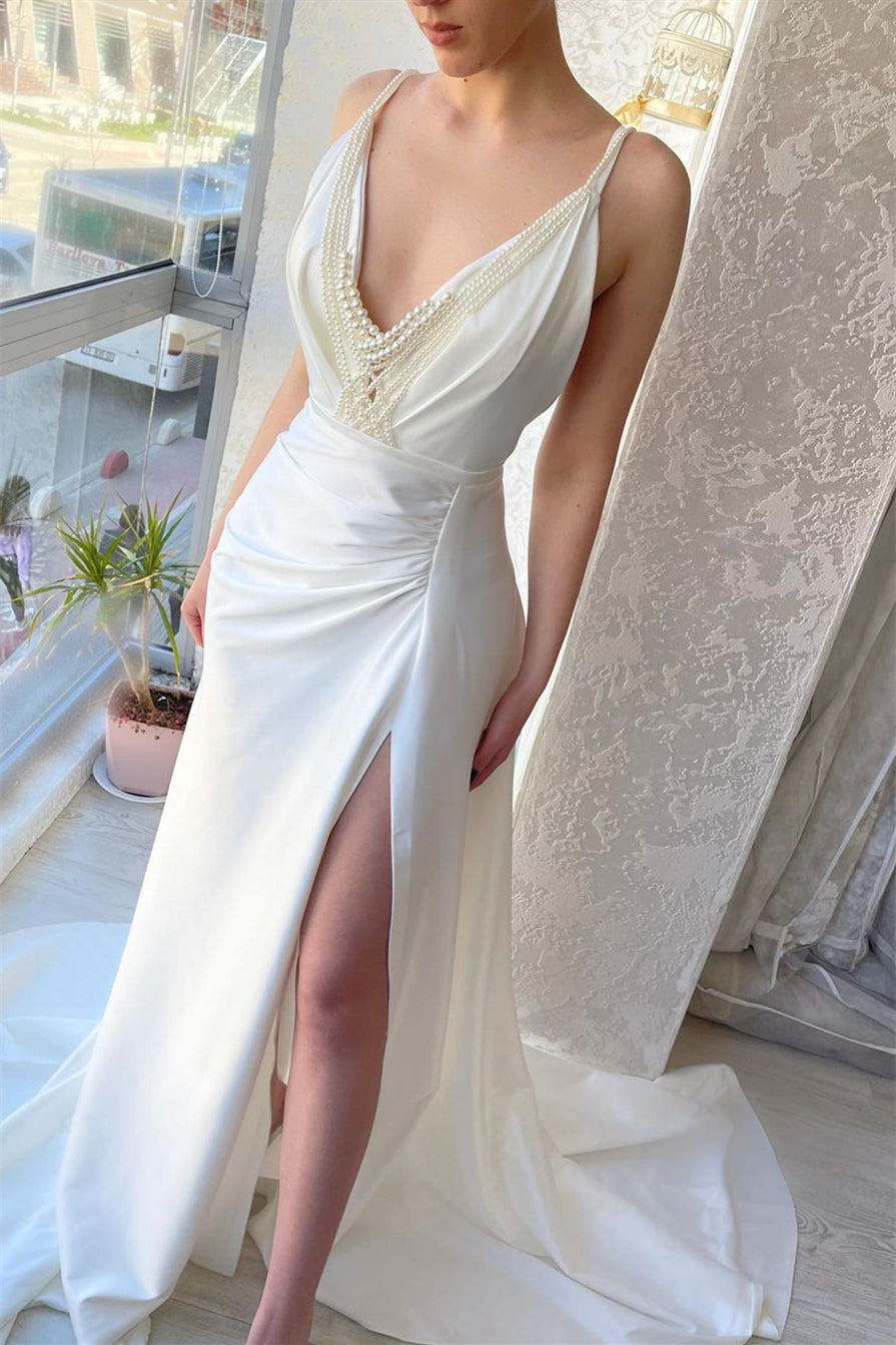 Fabulous Long White V-neck Prom Dress with Pearls and Sleeveless Style with Slit