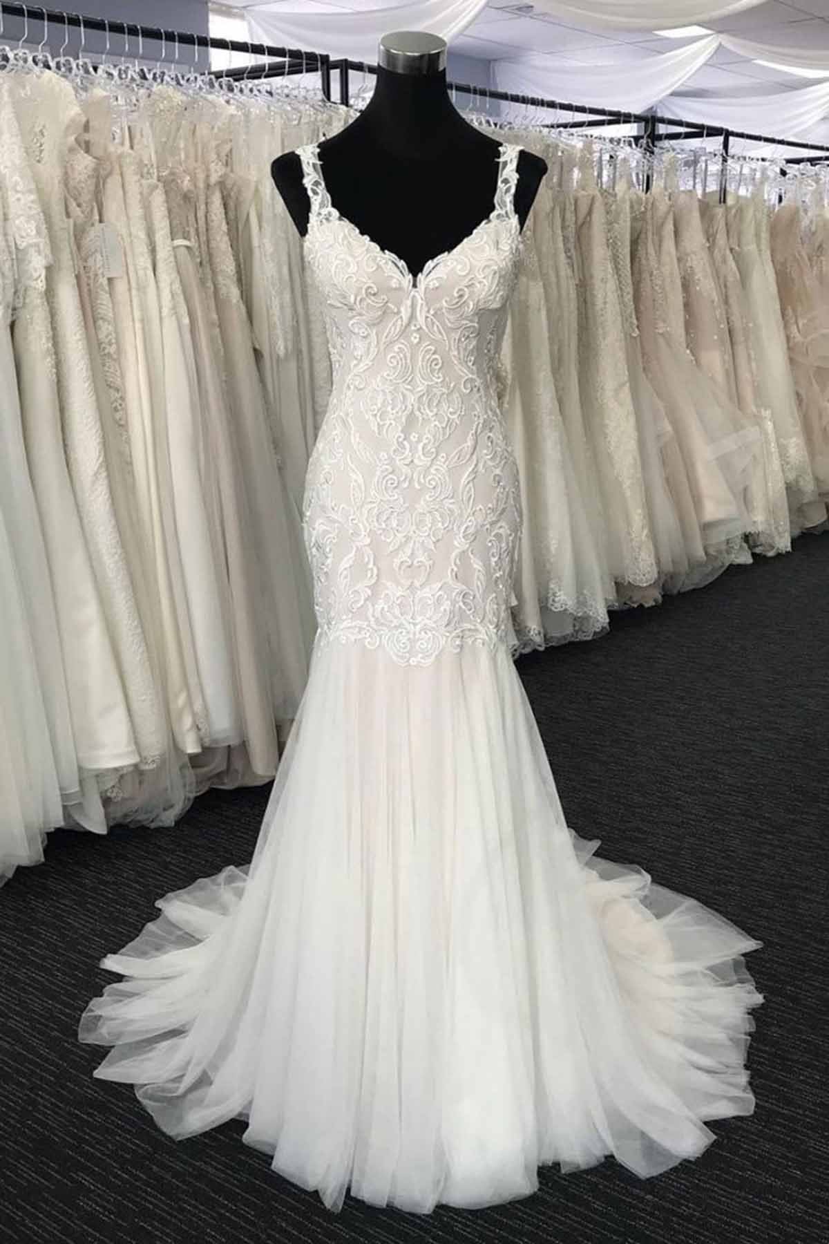 Glamorous White Tulle V-Neck Long Appliques Wedding Dress Mermaid Lace Bridal Gowns On Sale