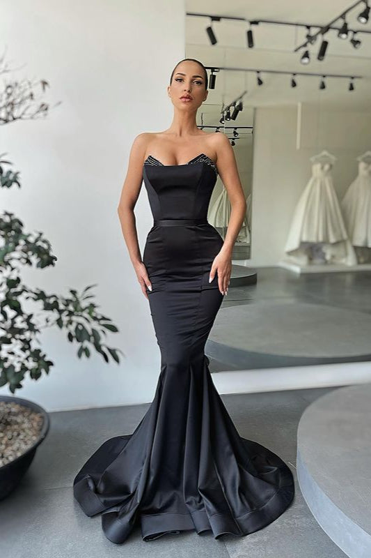 Gorgeous Black Mermaid Beadings Long Evening Gowns