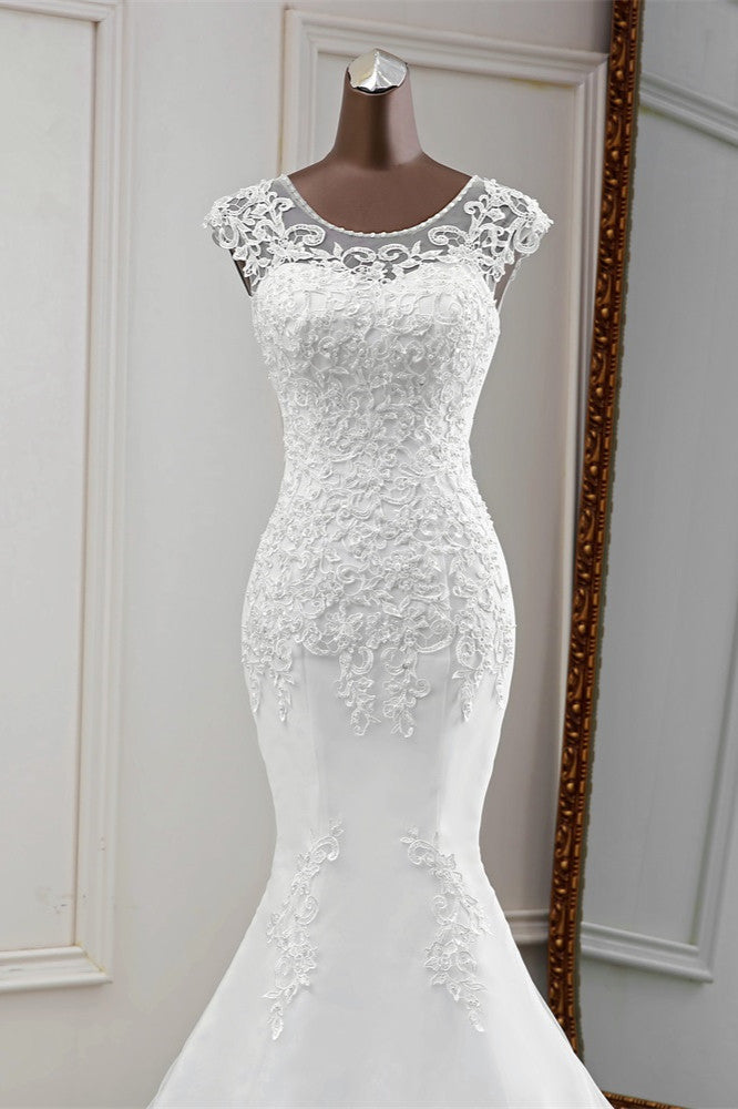 Gorgeous Jewel Sleeveless White Lace Mermaid Wedding Dresses with Appliques