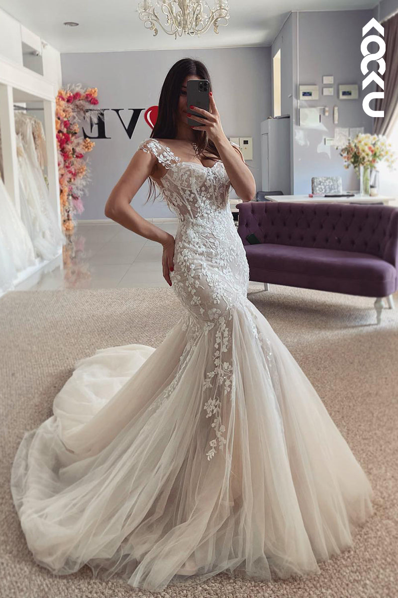 K2054 - Gorgeous & Charming Straps V-neck Applique Mermaid Tulle Wedding Dress