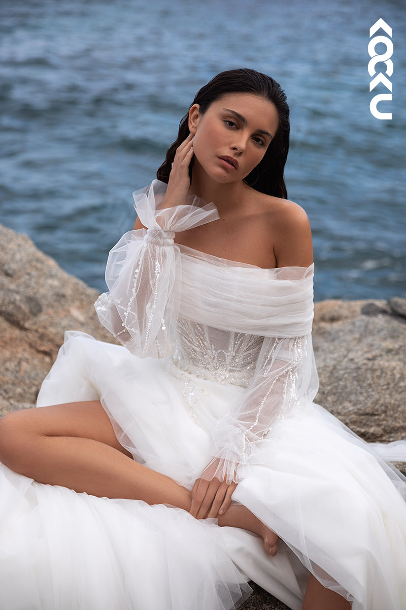 K1986 - Classic & Timeless Off-Shoulder A-line Sleeveless Wedding Tulle Wedding Dress