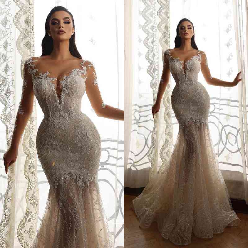 Long Sleeves Bridal Gown Mermaid With Delicate Lace