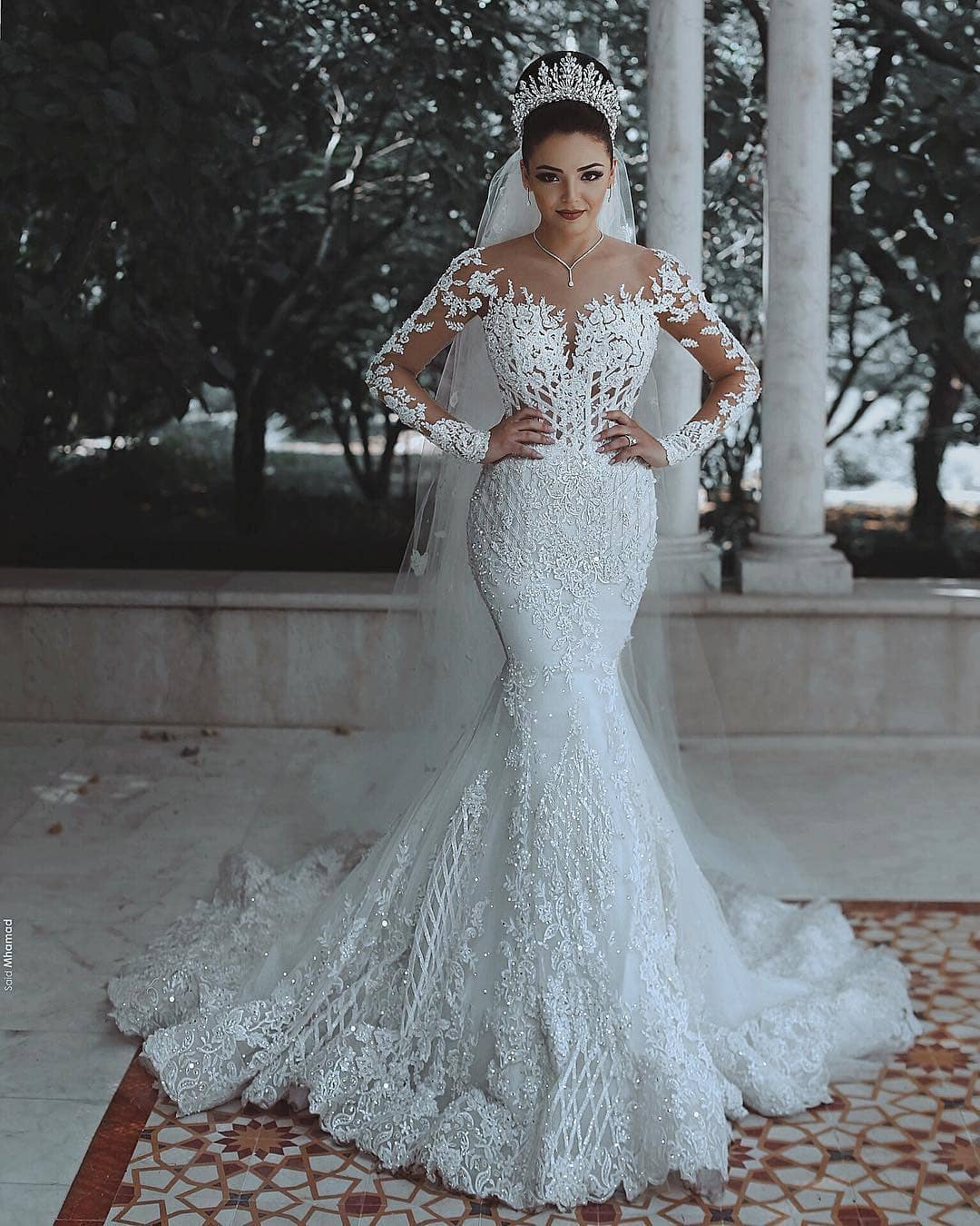 Long Sleeves Mermaid Wedding Dress With Lace Appliques