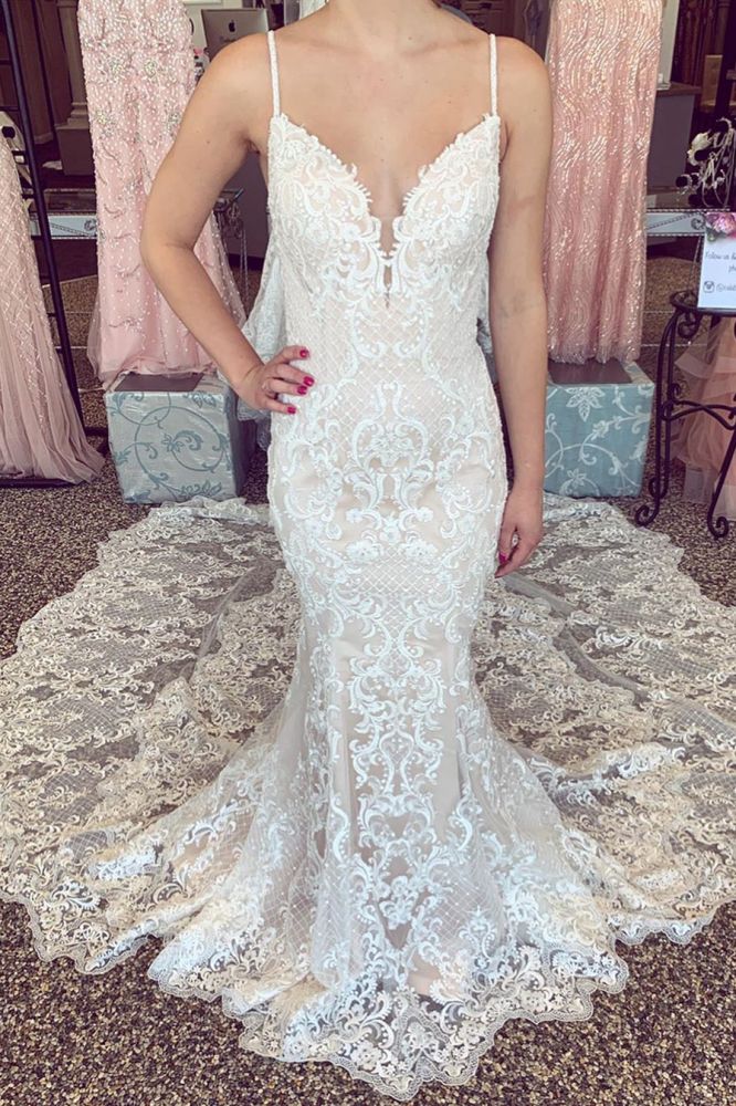 Luxurious Lace Beading Chapel Train Champagne Wedding Dress Spaghetti Straps