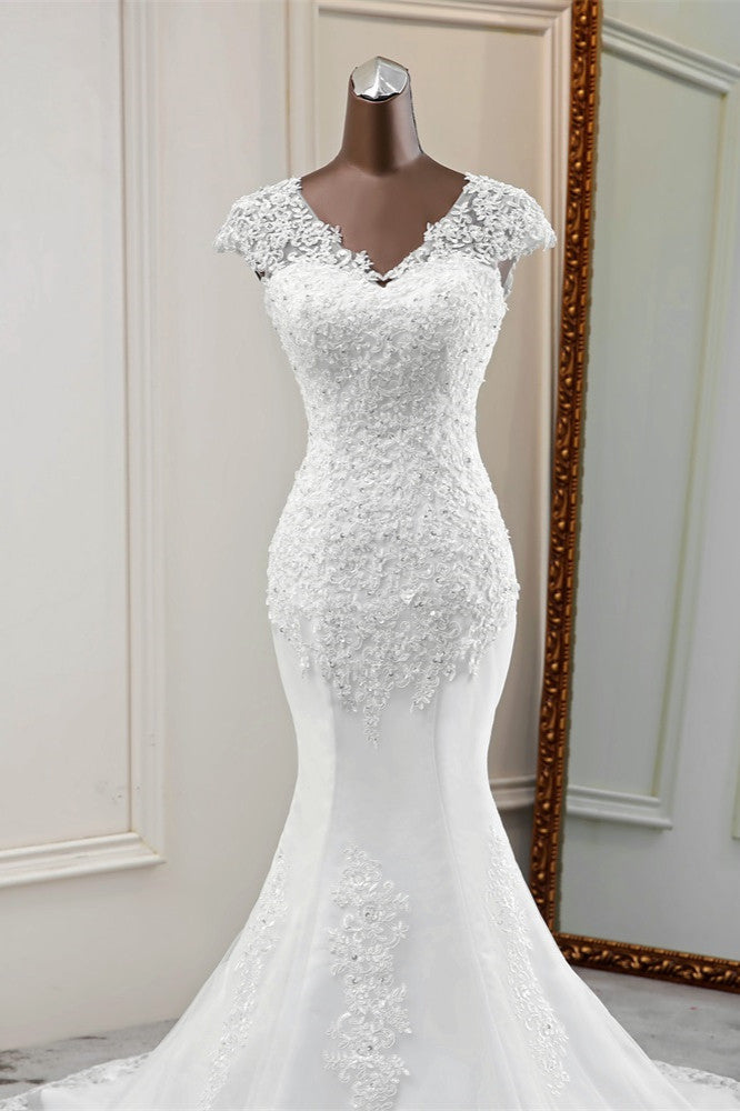 Luxury V-Neck Sleeveless White Lace Mermaid Wedding Dresses with Appliques