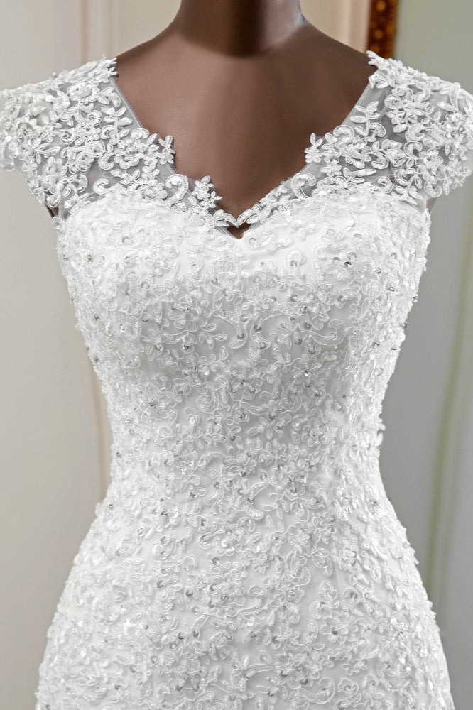 Luxury V-Neck Sleeveless White Lace Mermaid Wedding Dresses with Appliques