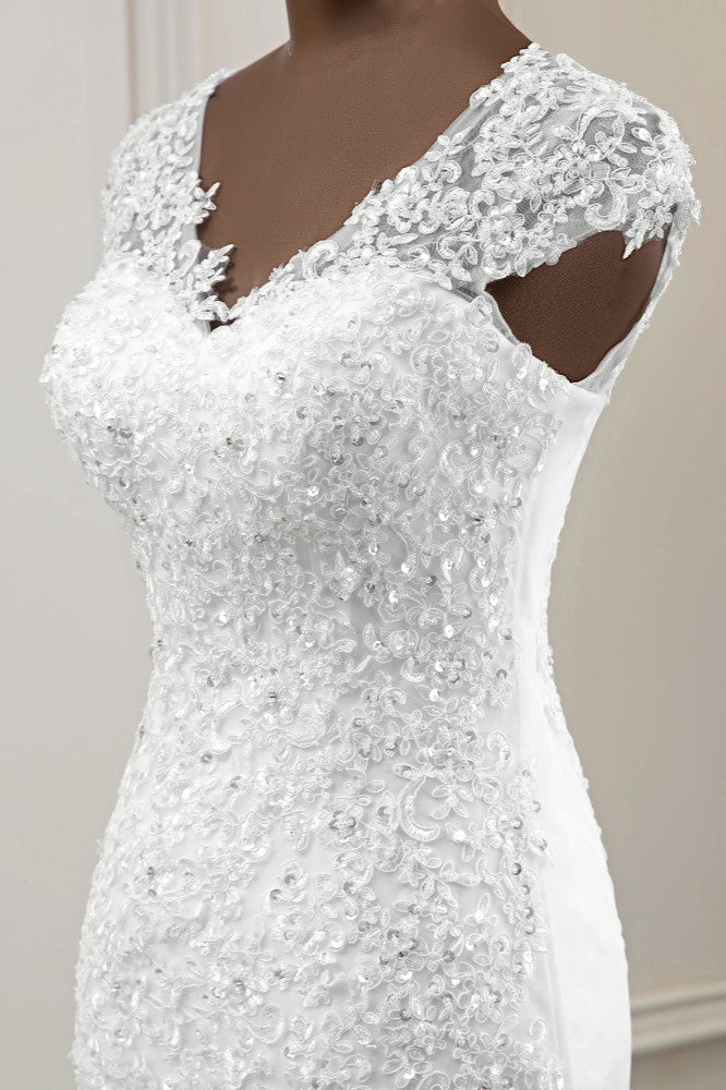 Luxury V-Neck Sleeveless White Lace Mermaid Wedding Dresses with Appliques