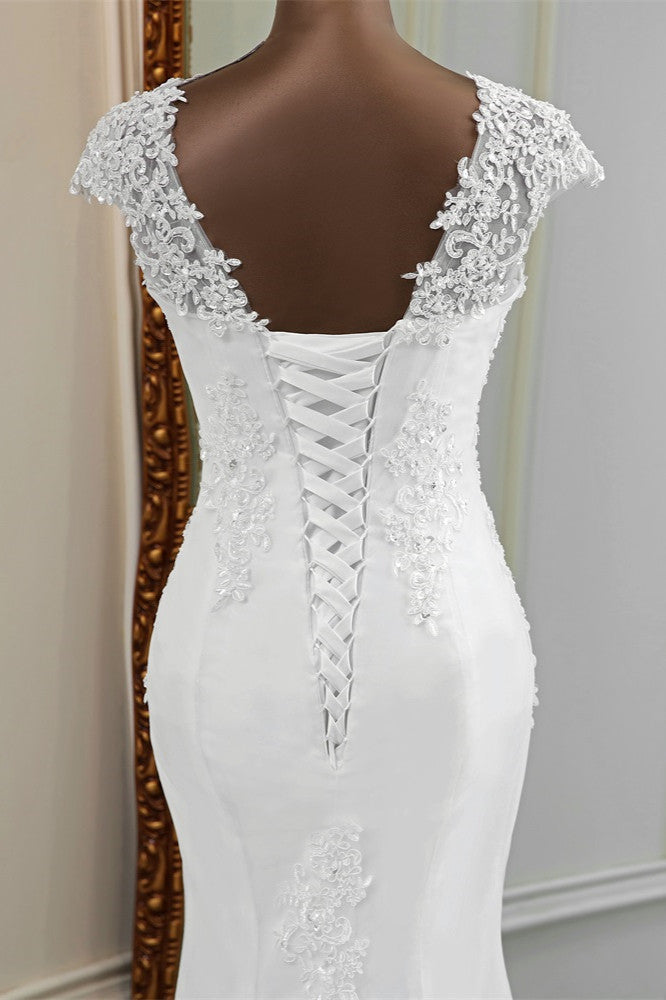 Luxury V-Neck Sleeveless White Lace Mermaid Wedding Dresses with Appliques