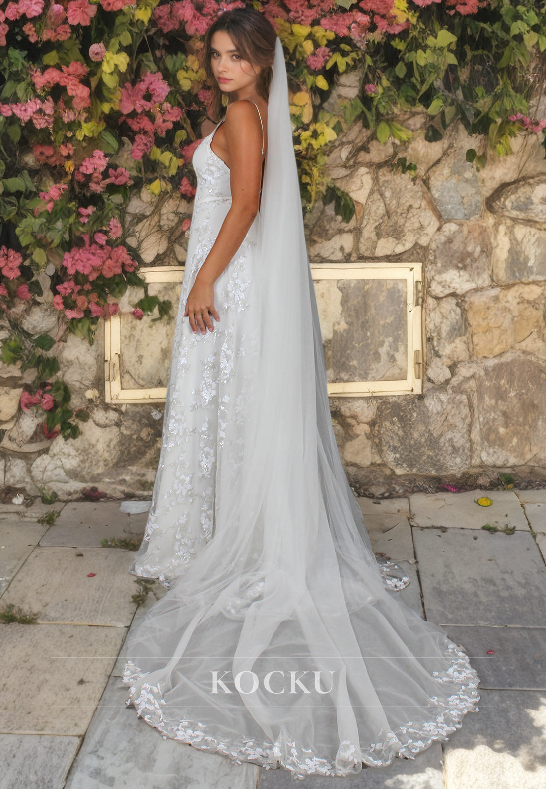 Elegant & Simple Beach Lace Wedding Gowns A Line V-Neck with Slit