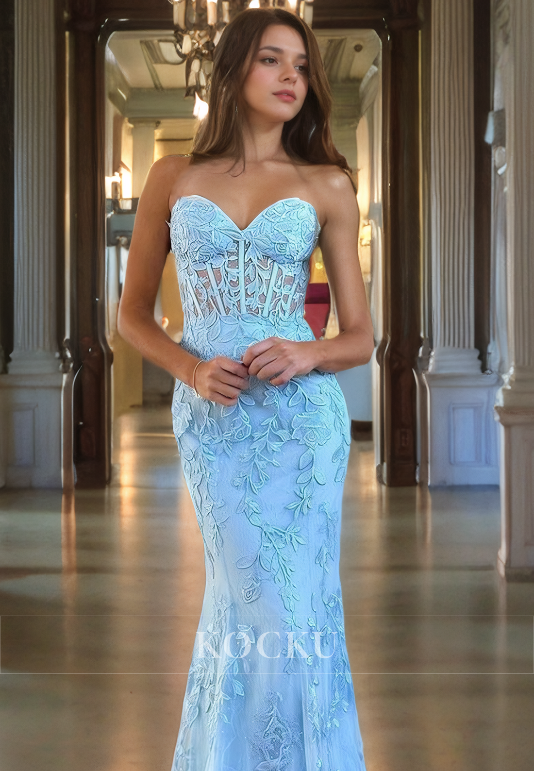 Couture & Ornate Off-Shoulder Sleeveless Mermaid Appliques Evening Party Prom Dress