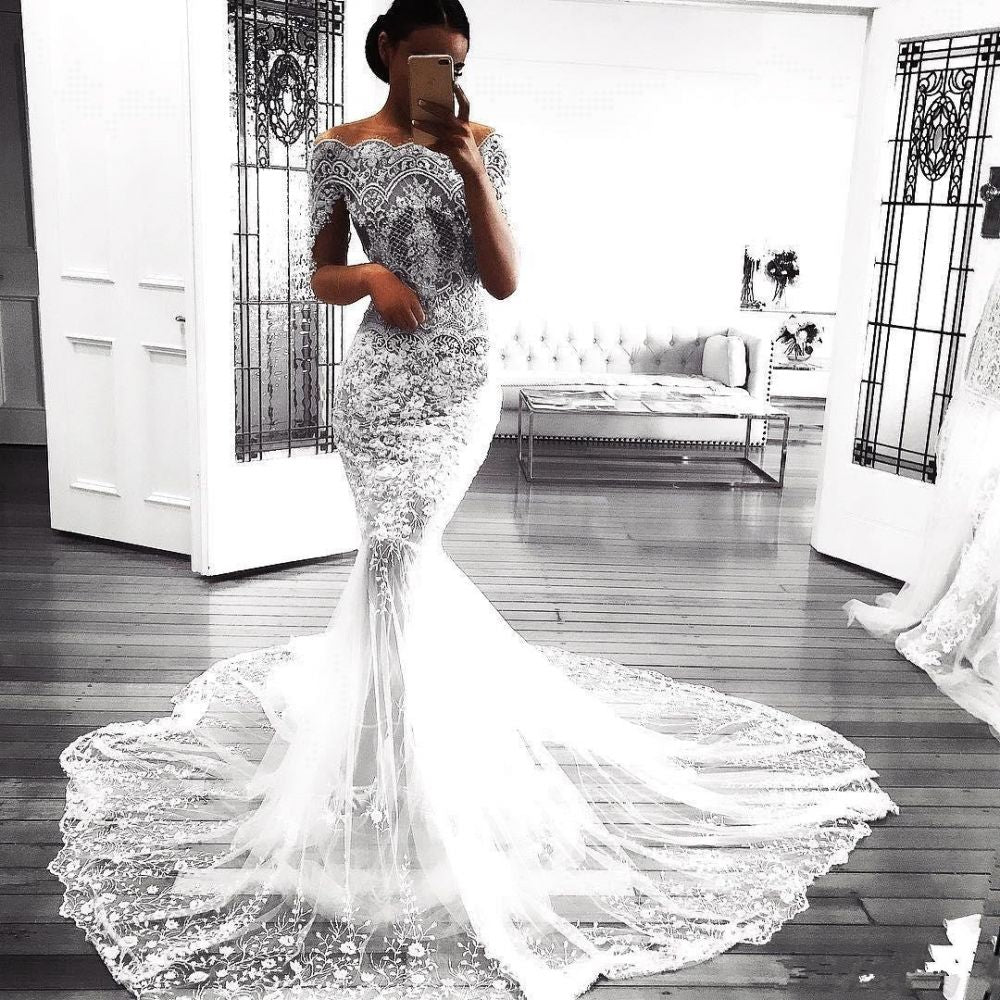 Modern Mermaid Long Sleeves Lace Wedding Dress Modern Flowers See Through Tulle Bride Dress