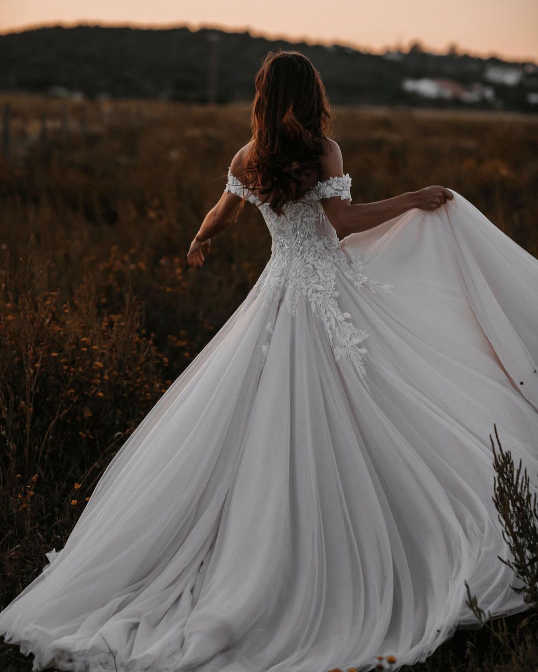 Off-the-Shoulder Boho Wedding Dress Tulle With Lace Appliques