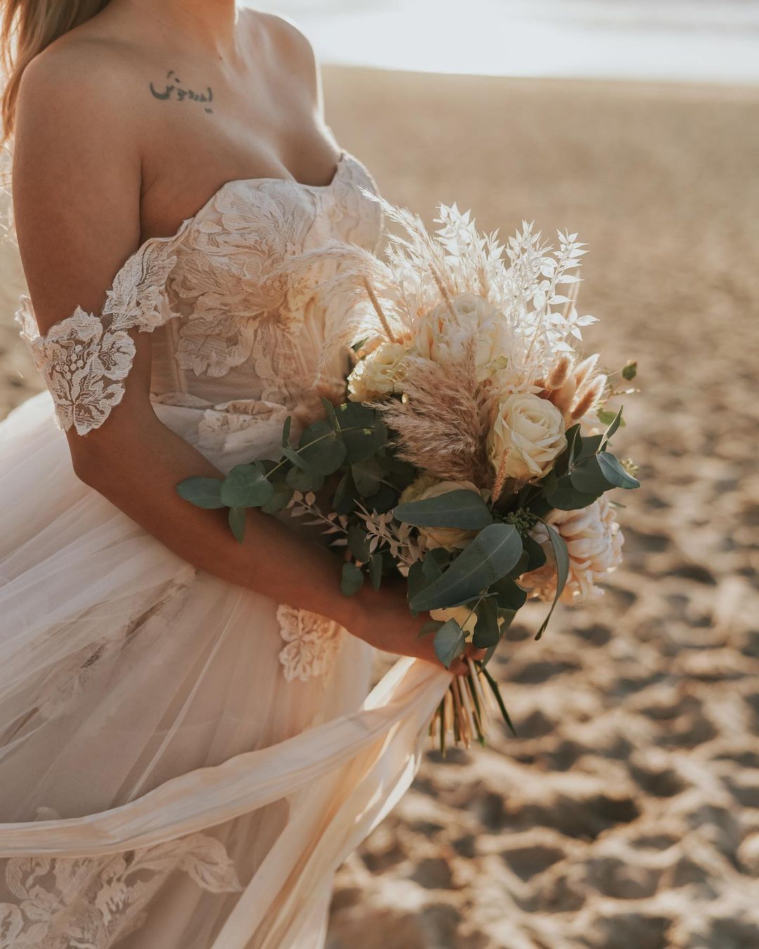 Off-the-Shoulder Champagne Beach Wedding Dress Lace Tulle Long