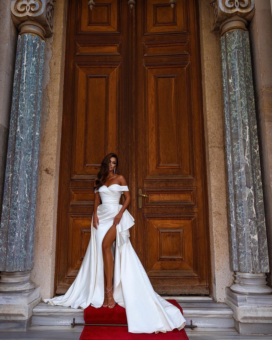 Off-the-Shoulder White Wedding Reception Dress With Split