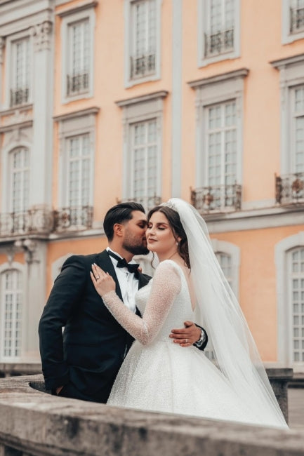 Pretty Long White A-line Wedding Dresses With Long Sleeves