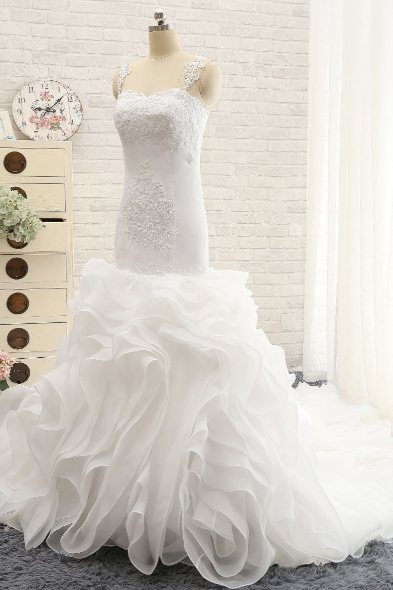 Sexy Sleeveless Straps Ruffles Wedding Dresses With Appliques White Mermaid Satin Bridal Gowns