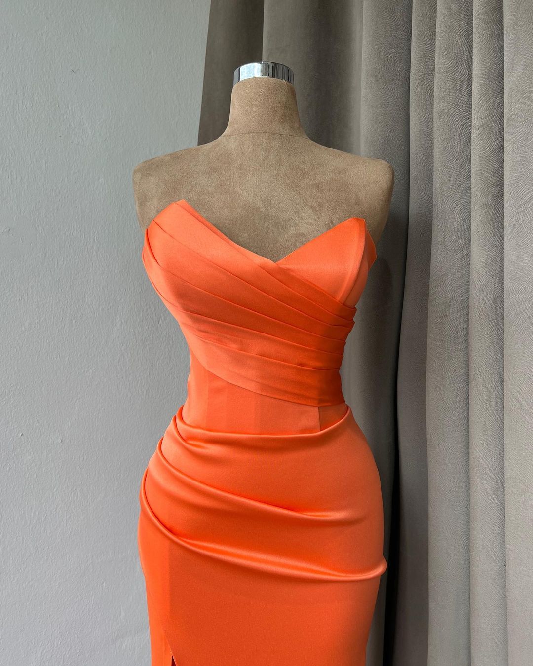 Beautiful Mermaid Orange Strapless Satin Prom Dress With Slit