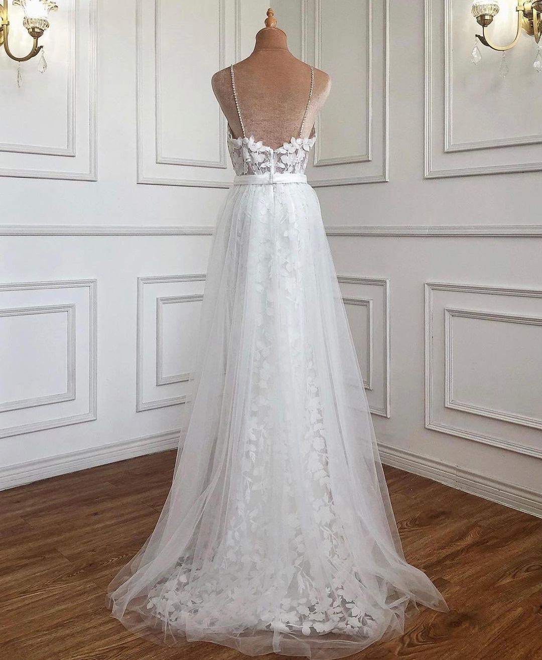 Spaghetti-Straps Long Lace Wedding Dress On Sale