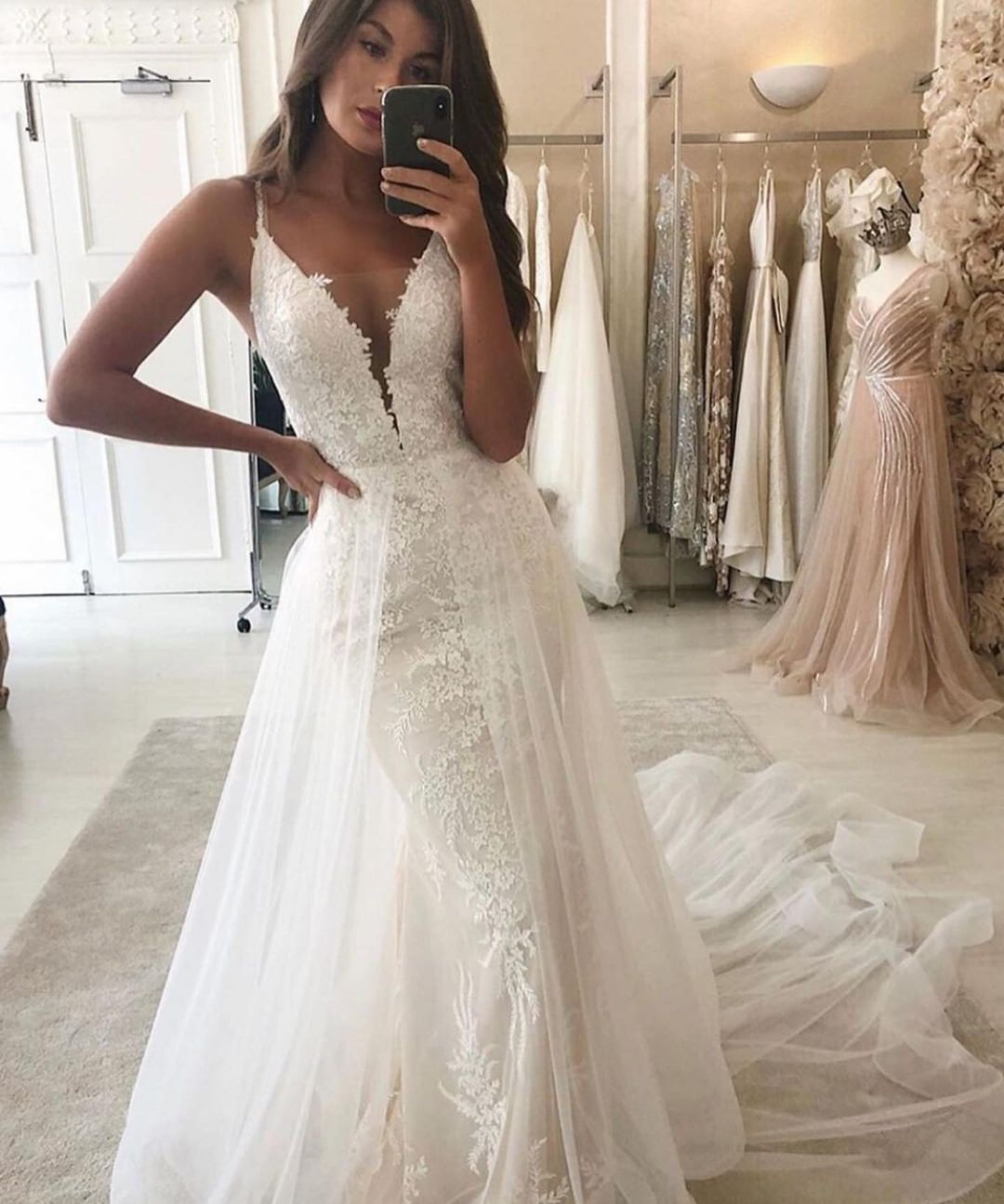 Spaghetti-Straps Mermaid Wedding Dress Lace With Tulle Overlay