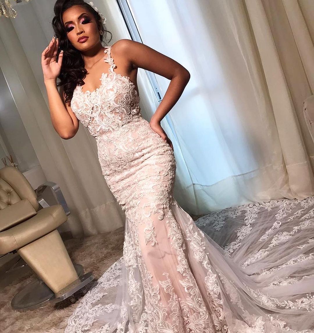 Straps Lace Appliques Wedding Dress Mermaid Long