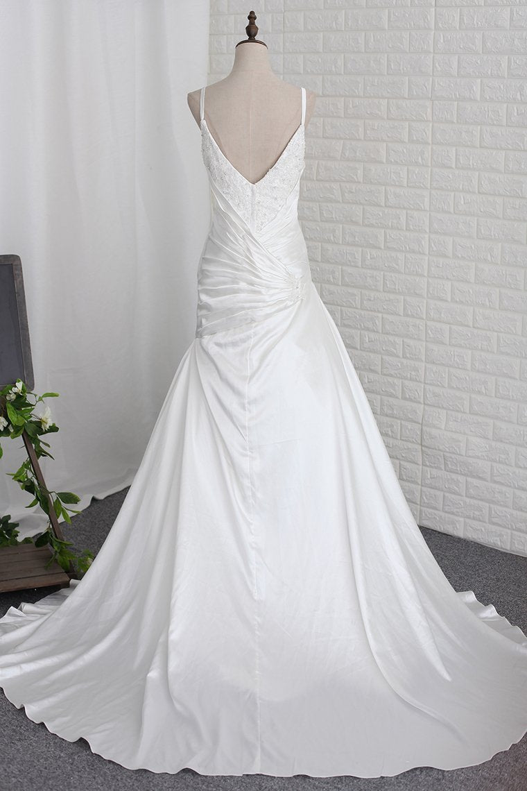 Stylish Straps Sweetheart Wedding Dress White Satin Lace Appliques Beadings Bridal Gowns