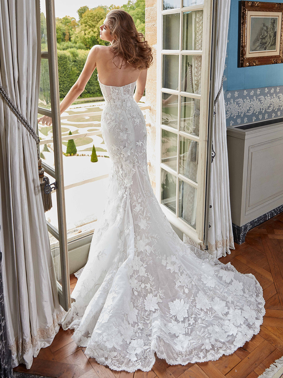 Sweetheart Mermaid Wedding Dress With Lace Appliques