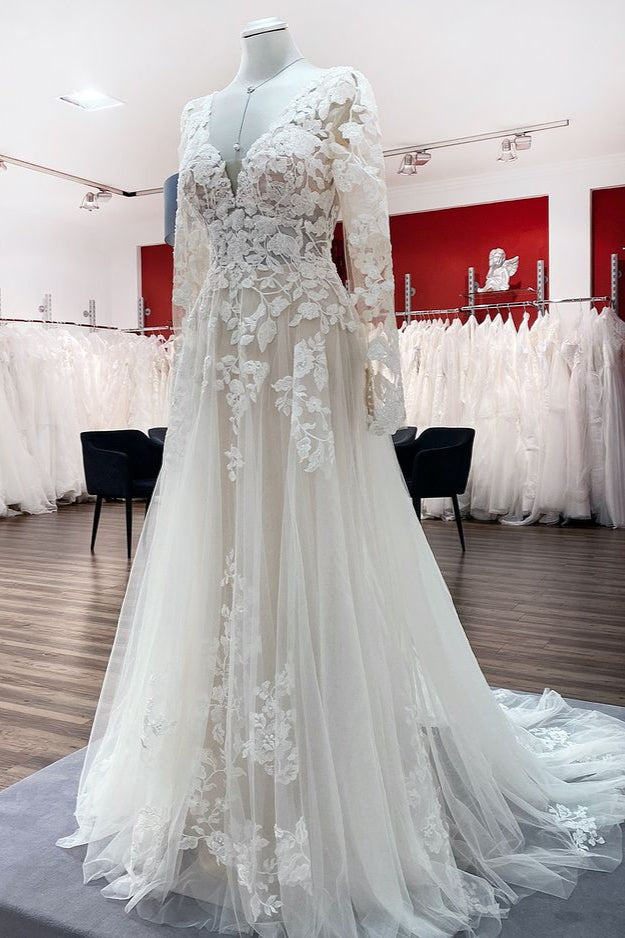 Tulle Ivory Long Sleeves Lace Appliques Wedding Dresses Long