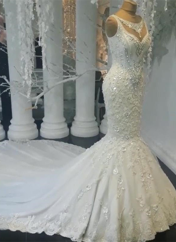 Unique Jewel Sleeveless White Wedding Dresses Mermaid Lace Bridal Gowns With Appliques